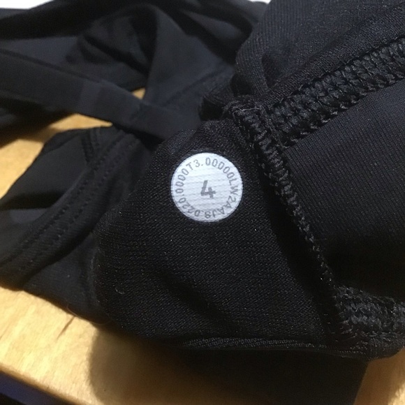 Lululemon Energy Bra
Incognito Camo Multi Grey EUC - Picture 6 of 8